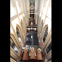 Blick vom Triforium in der Chorspitze ins Hauptschiff und auf die Chororgel Kampen, Sint Nicolas Bovenkerk, Blick vom Triforium in der Chorspitze ins Hauptschiff und auf die Chororgel