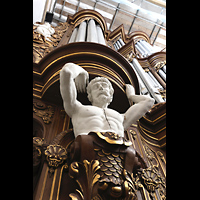 Atlant, den linken Pedalturm tragend Kampen, Sint Nicolas Bovenkerk, Atlant, den linken Pedalturm tragend