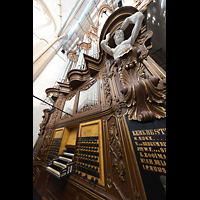 Spieltisch mit Orgel seitlich Kampen, Sint Nicolas Bovenkerk, Spieltisch mit Orgel seitlich