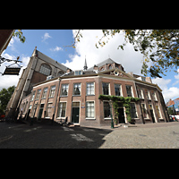 Ansicht von Südosten vom Pieterskerkhof Leiden, Pieterskerk, Ansicht von Südosten vom Pieterskerkhof