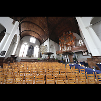 Seitlicher Blick in die Kirche und auf die Orgel Maassluis, Grote Kerk, Seitlicher Blick in die Kirche und auf die Orgel