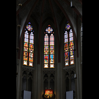 Buntglasfenster im Chor ´s-Hertogenbosch, Sint Janskathedraal, Buntglasfenster im Chor