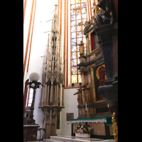 Wroclaw (Breslau), Bazylika sw. Elzbiety (St. Elisabeth), 15 Meter hohes Sakramentshaus im Chor