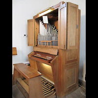 Berlin - Steglitz, Dorfkirche Giesensdorf (Lichterfelde), Orgel seitlich