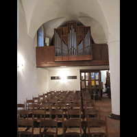 Berlin - Tempelhof, Dorfkirche Mariendorf, Innenraum in Richtung Orgel