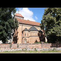 Berlin - Pankow, Dorfkirche Rosenthal, Außenansicht der Kirche