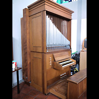 Berlin - Tempelhof, Ev. Kirchengemeinde Mariendorf-Süd (Nathan Söderblom-Haus), Orgel seitlich