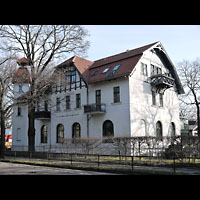 Berlin - Marzahn, Ev. Gemeindezentrum Biesdorf-Süd, Außenansicht der Kirche