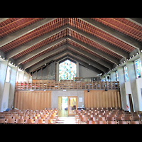 Berlin - Wedding, Himmelfahrtskirche, Innenraum in Richtung Orgel