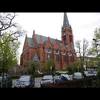 Berlin (Schneberg), Kirche zum Guten Hirten, Auenansicht der Kirche