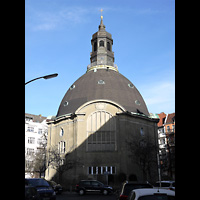 Berlin - Schneberg, Knigin Luise-Gedchtniskirche, Auenansicht der Kirche