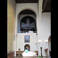 Berlin - Steglitz, St. Annen, Orgelempore seitlich des Altars