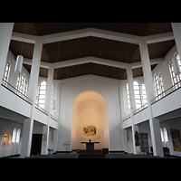 Berlin (Tiergarten), St. Matthäus am Kulturforum (Hauptorgel), Innenraum in Richtung Altar