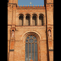Berlin (Kreuzberg), St. Thomas (ev.) - Chororgel, Turm- Detail