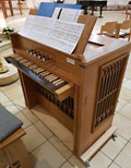 Berlin - Wilmersdorf, Hochmeisterkirche (Truhenorgel), Orgel / organ